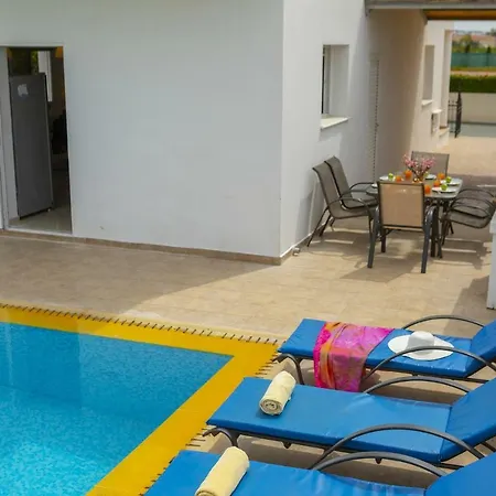 Villa Carina *